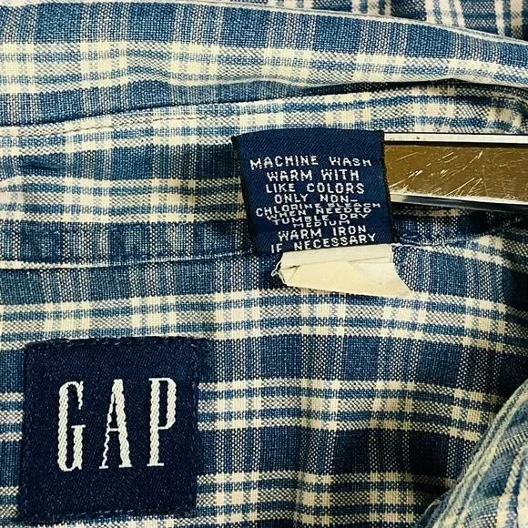 Gap Men's Medium Shirt Blue White Plaid Long Sleeve Cotton Button Up AT1 - Picture 4 of 5